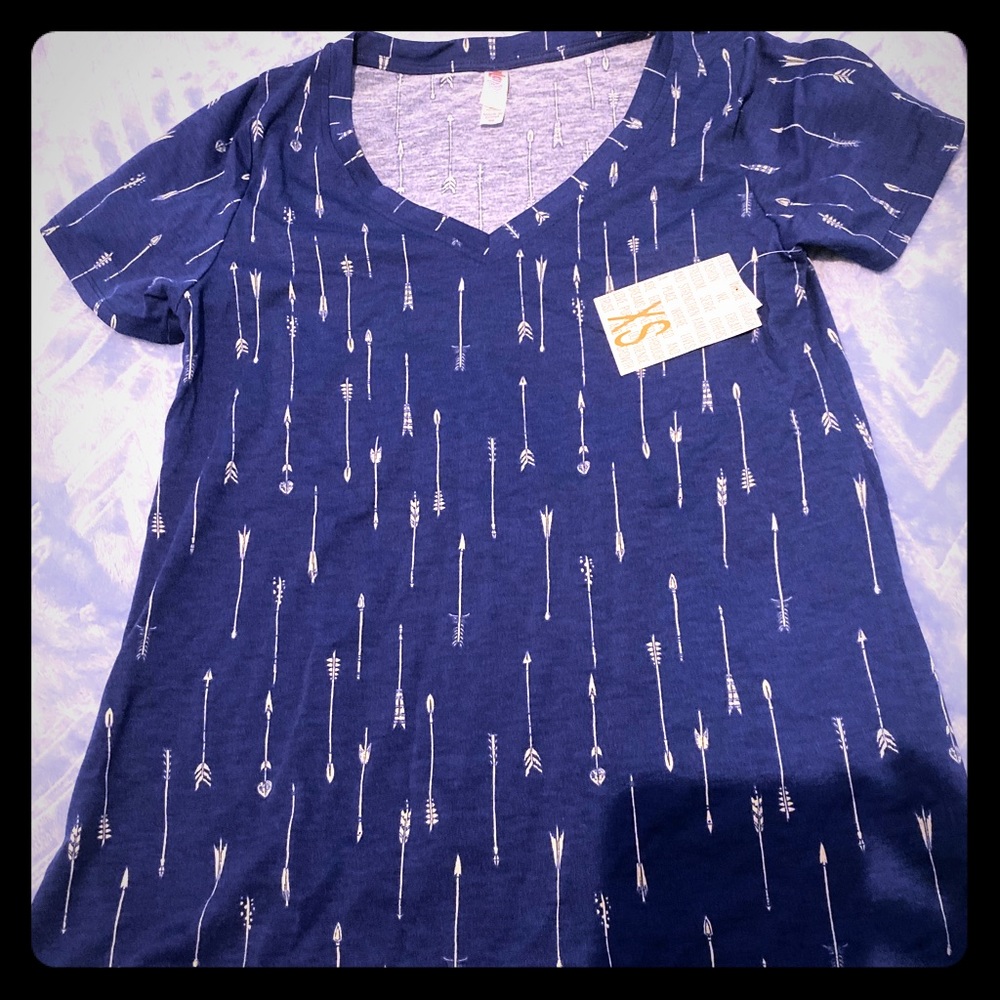 New XS LULAROE christy Tee